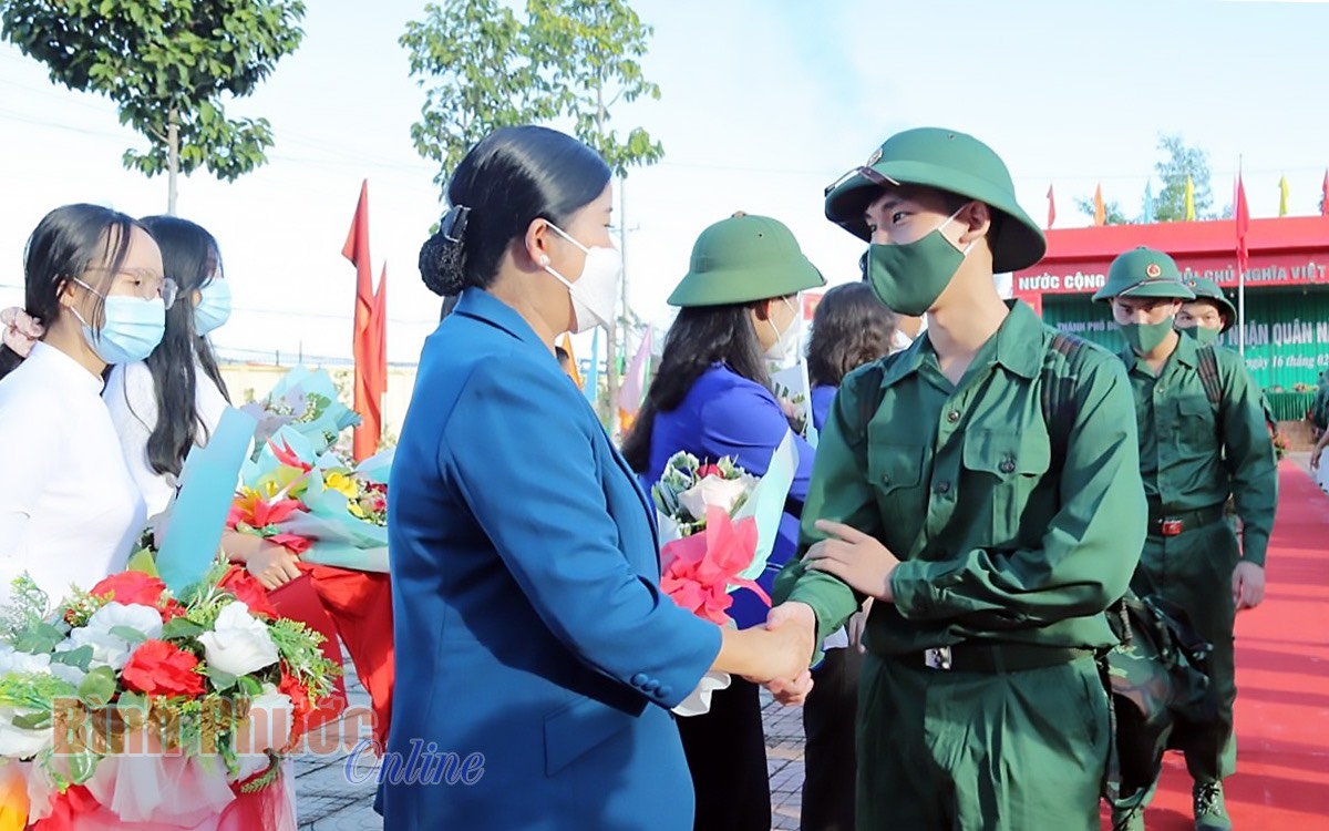 PHẠT TIỀN TỪ 50 - 70 TRIỆU ĐỒNG ĐỐI VỚI HÀNH VI KHÔNG CHẤP HÀNH LỆNH GỌI NHẬP NGŨ